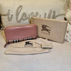 Burberry Haymarket Check Elmore-Pink and Tan Checkered Zip Around Wallet